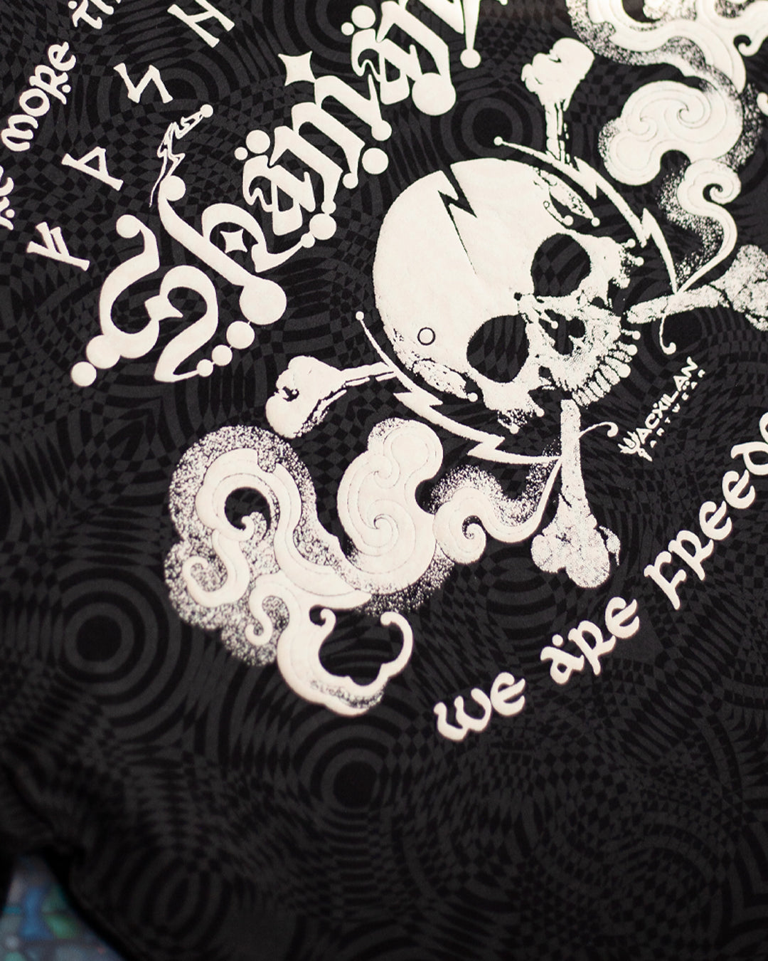 T-Shirt Oversized Men / Black Cotton Shinker - WIERD NOISES SHAMANS SMOKE White